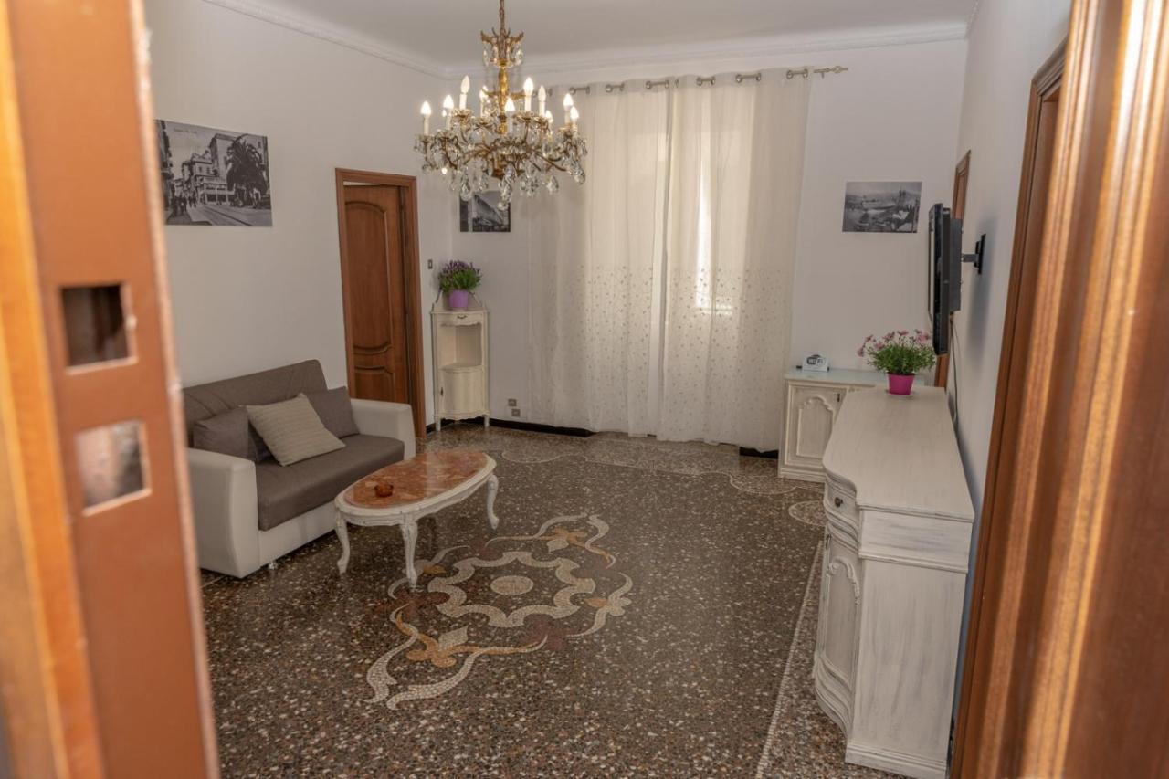 Living Sestri Airport Apartment Genoa Exterior photo