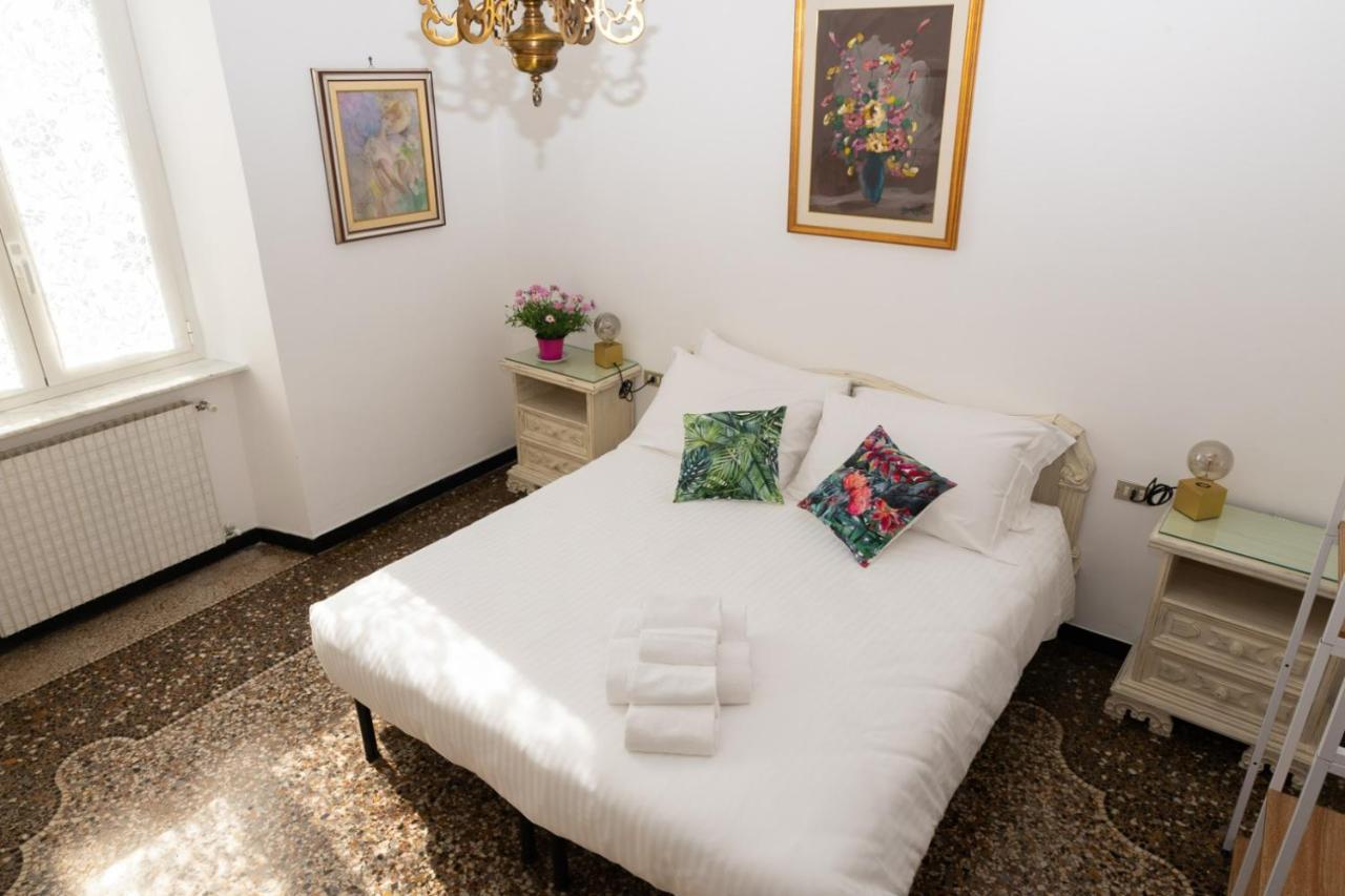 Living Sestri Airport Apartment Genoa Exterior photo