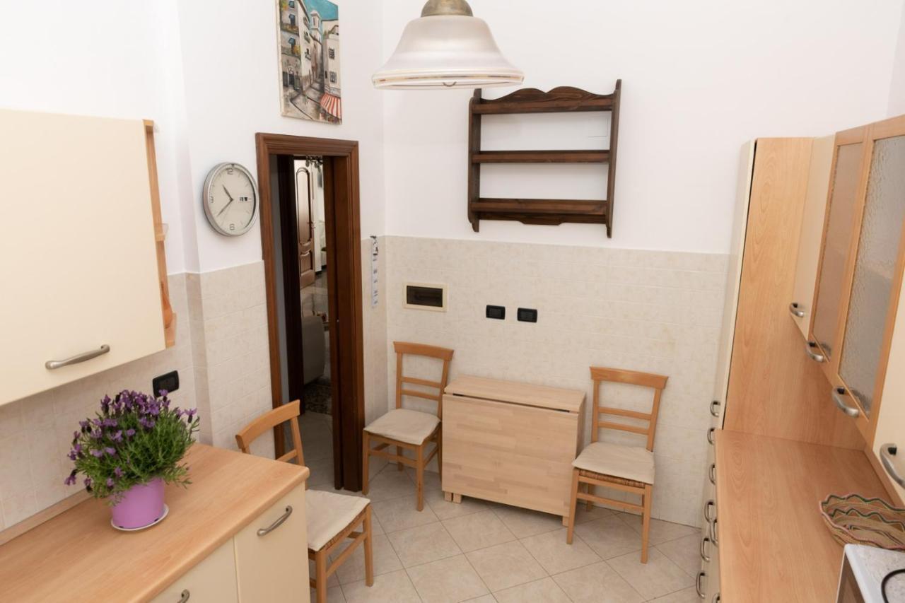 Living Sestri Airport Apartment Genoa Exterior photo